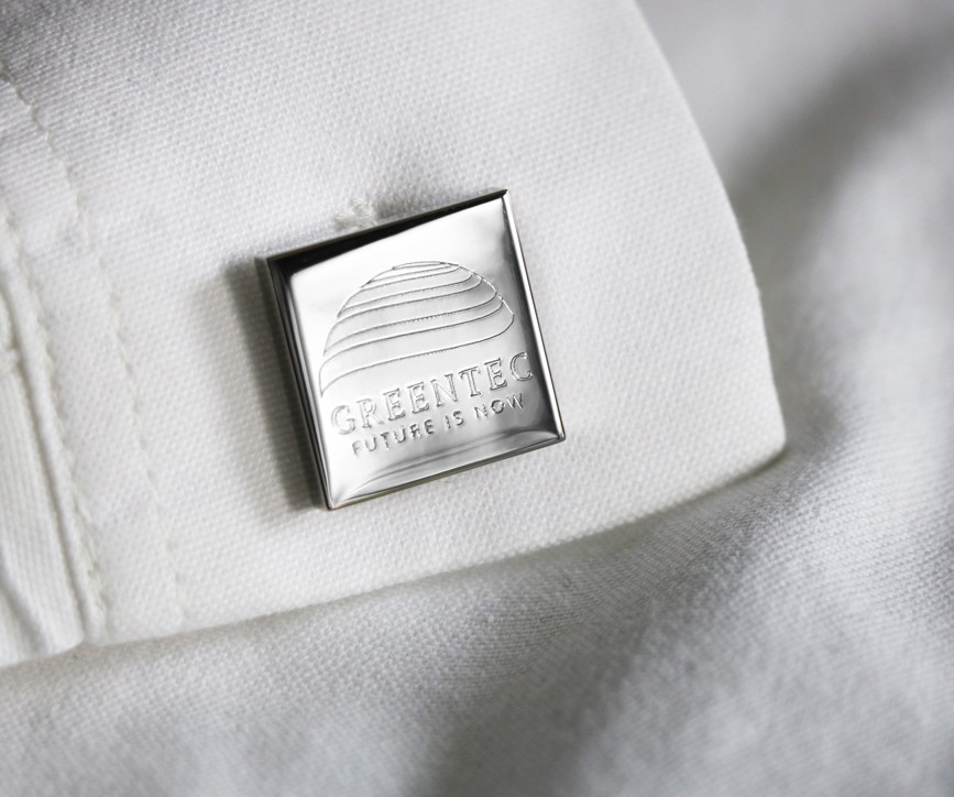 Gemelos personalizados con logotipo de empresa grabado en plata